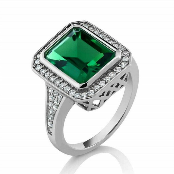 Fashion Silver Square Emerald gemstone Ring - Picture 2 of 5